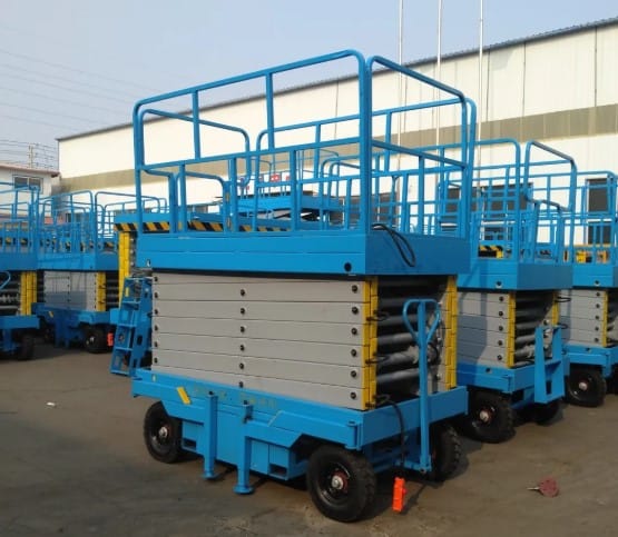 19 foot mobile scissor lift 2