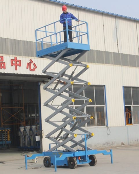 Outdoor scissor lift