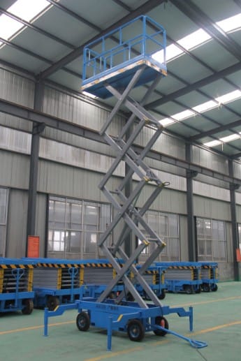 moveable scissor lift to Malaysia 2